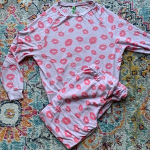 Honey Dew lounge wear/pjs, size S